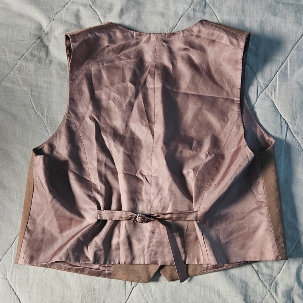 Aritzia Babaton Tan Playbook Vest - Picture 8 of 11